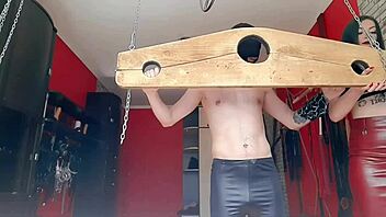 Dominatrix Nika gives a handjob with an erotic twist