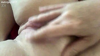 Ashlynn Plays With Her Pussy