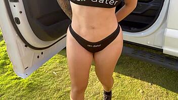 hard pounding in car with stranger hookup