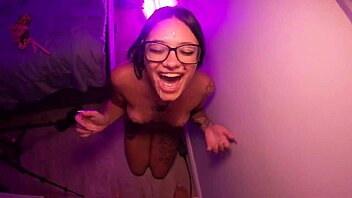 Skinny Latina Diana Moon in hardcore action with cumshots