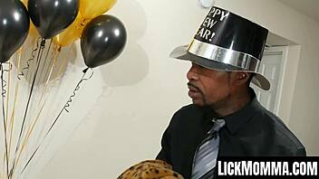 i jerk off watching claire dames and mia molotov fucking