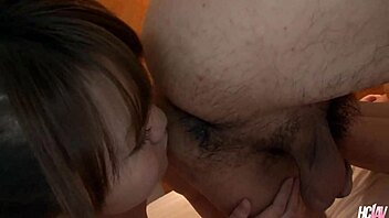 Ever tried a hot threeway with Japanese babes Chiharu Miyasita and Hikari Sakamoto?