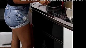 i’m obsessed with this delicious morena teasing her fans with steamy oral play in public.