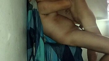 La Puta Hermanastra Cabalga Polla