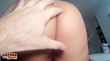 Latina teen 18+ Colombian takes messy creampie at casting.