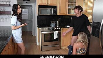 Intense Freeuse Of Stepsis And Best Friend