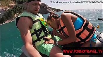 Outdoor holiday blowjob with a horny amateur