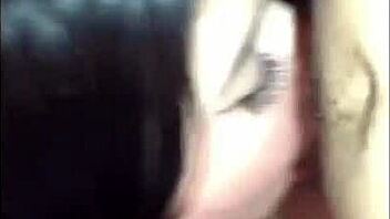 Amira joven venezolana incursiona en el porno mostrando al publico sus tetas y culo