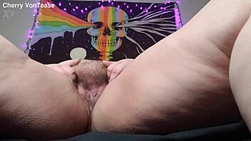 big hairy bbw pussy dripping wet for licking