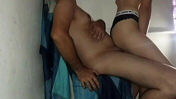 La Puta Hermanastra Cabalga Polla