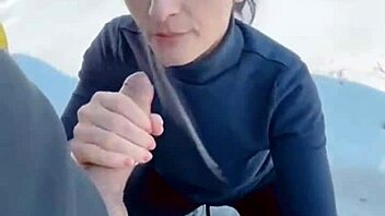 Hot cock sucking at -10 degrees, unforgettable