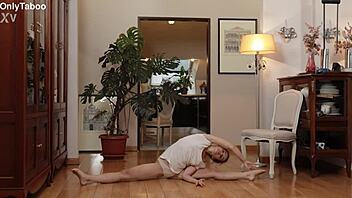 Flexible and cute girl Nicole Murkovski gets great pleasure from stretching her body
