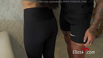 Sara Ninfetinha Delícia from Ellas4 com shows natural tits in young sex