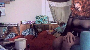 الشيميل الجيميلة الحمراء السيدة هيد تلتهم ديلدو تهتز 8 إنش