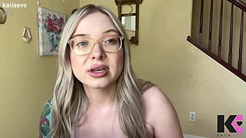 Femdom Wife Confesses Love for Pussy and Girlcock