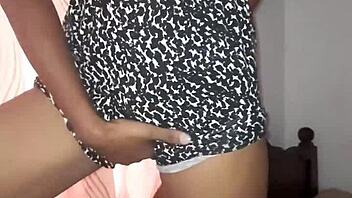 quieres usar mis agujeros y llenarlos de leche