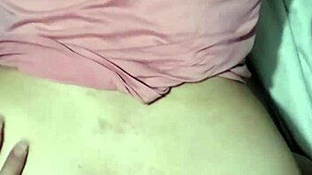 Doña Mary owed me cash so I bent her over in payback