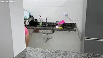 damn, this rabuda maid keeps teasing her boss sneaky-like