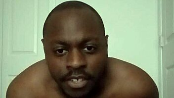 Gammal och ung trekant med rollspel och sperma