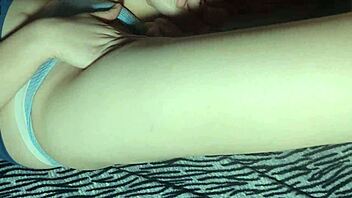 Homemade Couple Fingers Juicy Tight Pussy and Licks Clit Daily