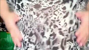 A pregnant Arab wife experiences a sensual awakening