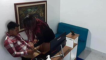 the horny secretary wants me to fuck her pussy in office