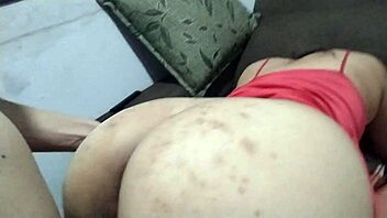 Hell yeah, watch this big-ass brunette bend over and take it hard in homemade clip!