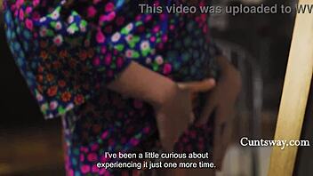 Tall MILF Lauren Phillips seduces petite girl in orgasmic fucking session