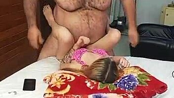 Young Girl Can't Stay Away From Old Muscular Bodybuilder In Bed