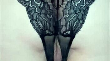 Closeup dildo action with Tennessee slutwife