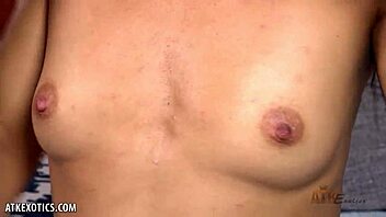 gia vendetti drips wet from toy fingering