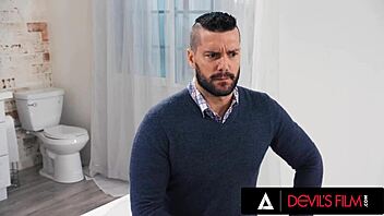 Kyler Quinn tries anal with stepdad