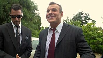 Milf Babe Gets Wet Pussy Fucked To Orgasm In One-On-One Session