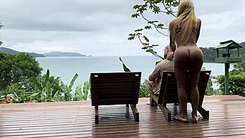 Real couple with monstercock shemale turns whiteboi into cumslut! 😈