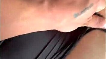 That beautiful latina stepsister pays her bet with a dildo, moaning deliciously 😘