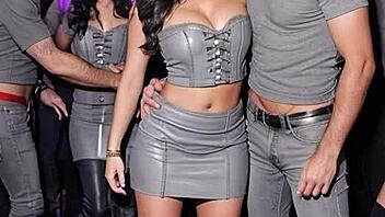 Dirty after work - part 1 - AI illustrated leather porn dream TEASING ass in boots