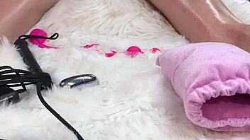 i gave her an amazing oiled massage, then fucked her pussy and asshole with a glass dildo hard, she loved it