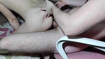 Isteri Korea Punya Buntut Juicy Terima Creampie Sempurna Dalam Klip Rumah