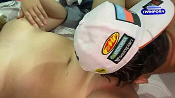 Hard riding with stepsister's pussy leads to cumshot