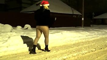 I swear, Cheeky Cat forgot panties on New Year’s