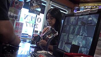 i suck big cock thru gloryhole