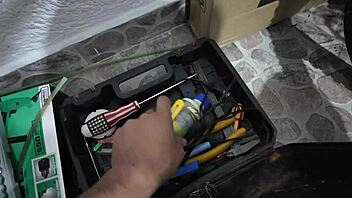 latina colombian girlfriend gets first creampie pov fucking