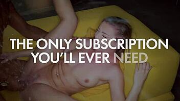 Vixenplus Elsa Jeans' Perfect Pussy Lips Fucked With Allie Nicole