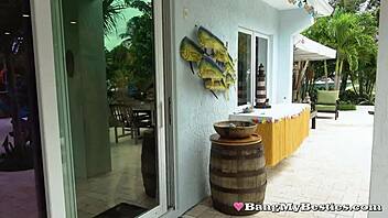 Lucky landscaper, two hot babes in bikini invite