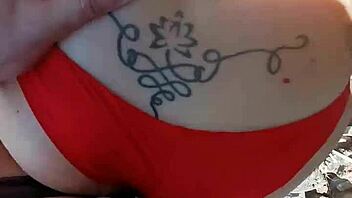 Teresa Jones Starts Porn with Outdoor Public Blowjob