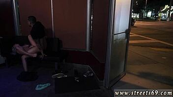 Bondage bruto com linda loira pequena 18+ Valerie White