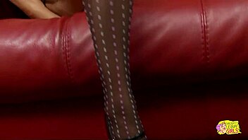 Slutty Babes Tease While Fucking?