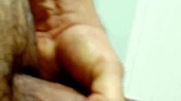 hey, watch these girls masturbate powerfully, what do you think?