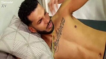 Trisal Venha Conferir Esse Sexo Gostoso Um Ménage Incrível E Muito Excitante Menage Sexoatres Cuckold Cornomenag