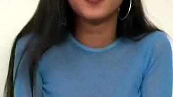 i'm the brunette whore with good tits masturbating